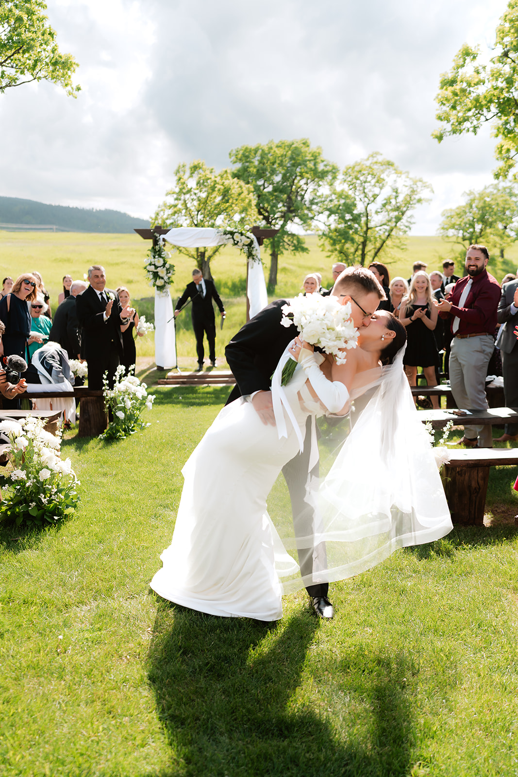 Elkhorn Ridge Resort : Black Hills Bride