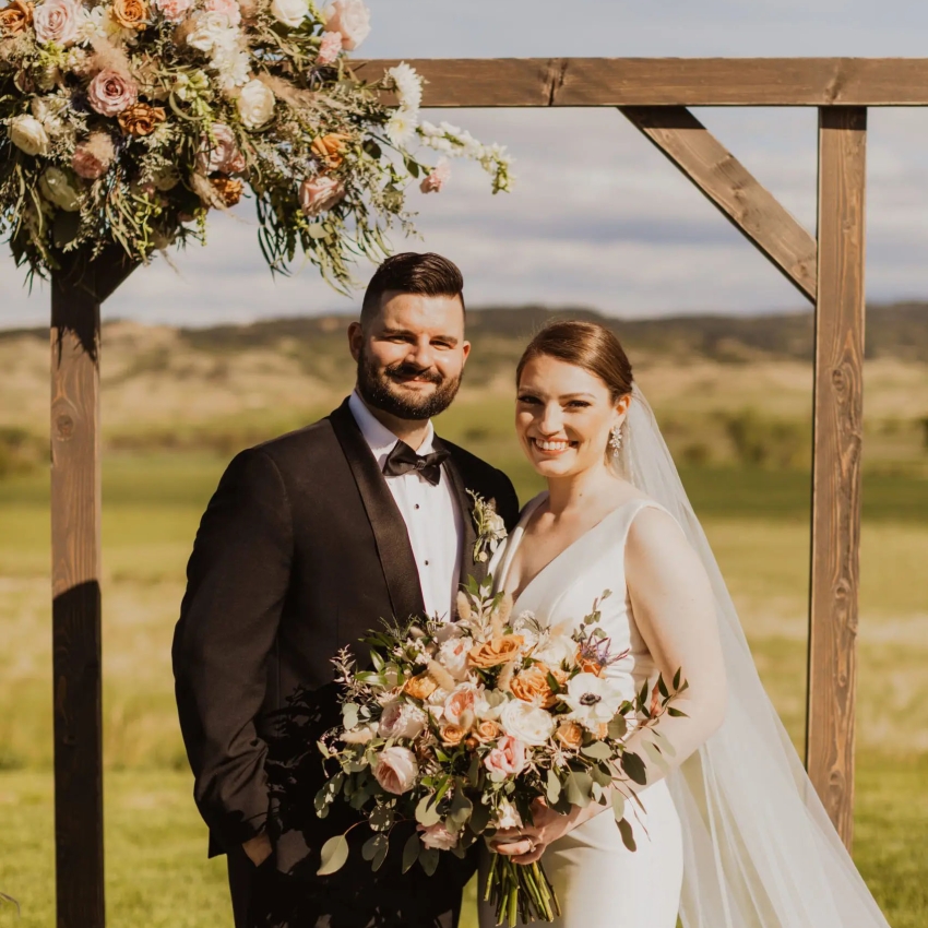 Roots Wedding Florals Vendor Photo