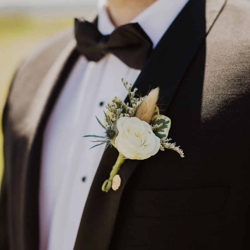 Roots Wedding Florals Vendor Photo