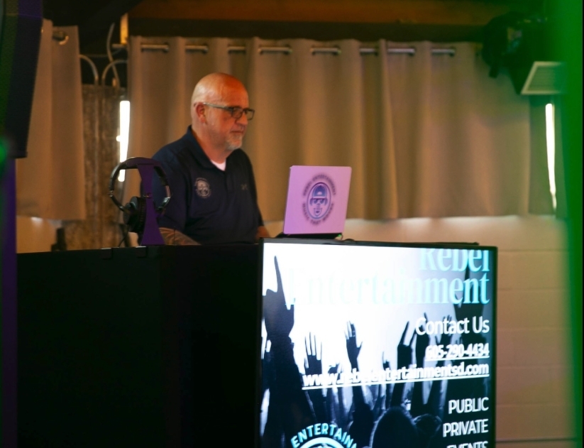 Rebel Entertainment Vendor Photo