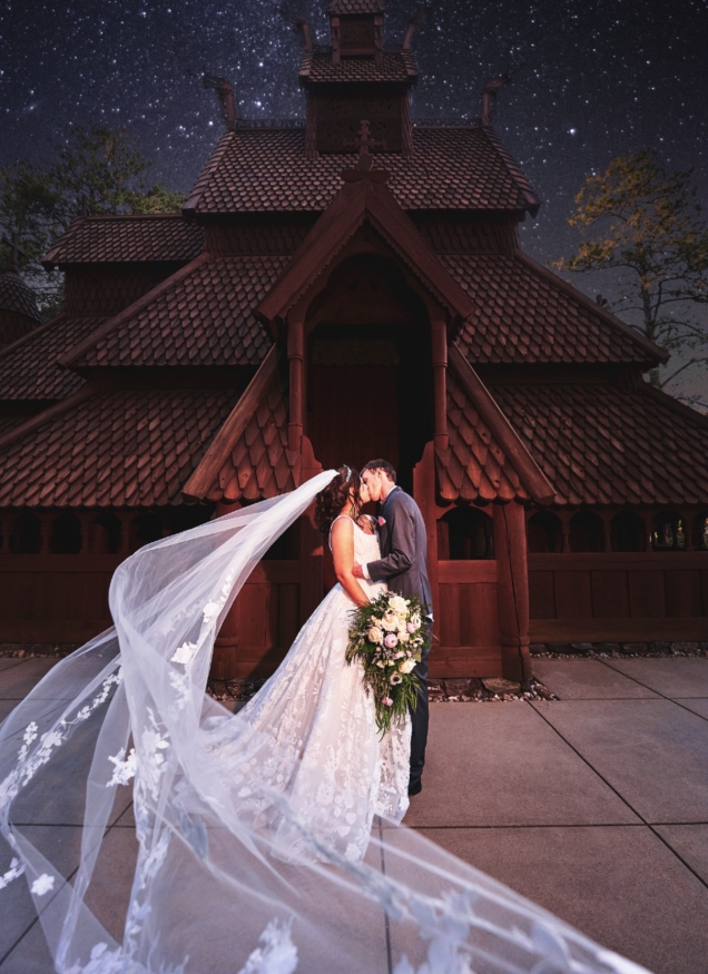 Hailey & Davis Wedding Photo