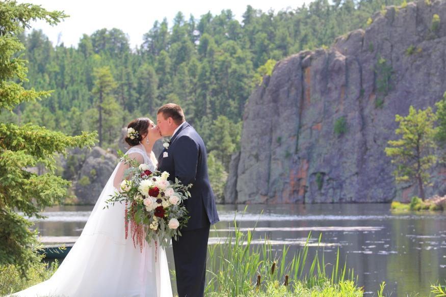 Lindsey and Anthony Poeppel Wedding Photo