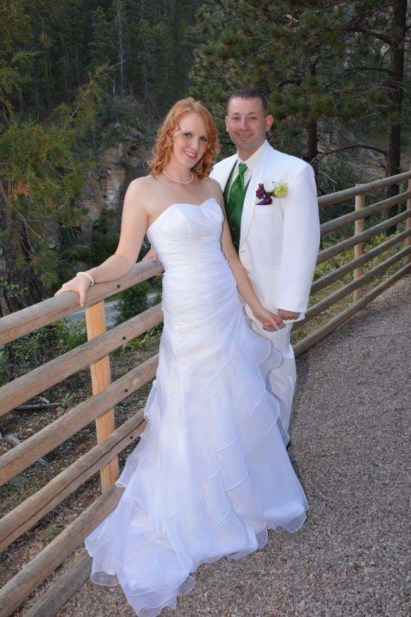 Amanda and Brandon Earl Wedding Photo