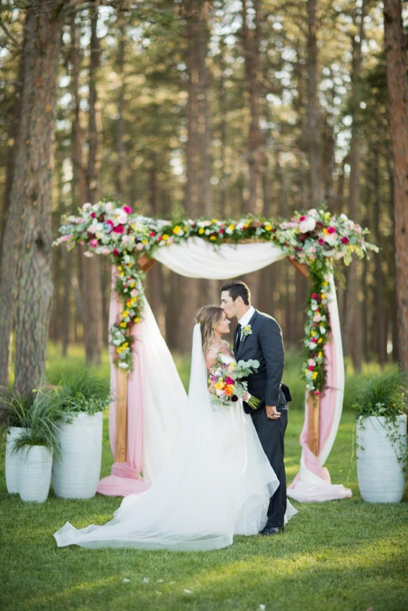 Virginia and Alex Lewis Wedding Story : Black Hills Bride