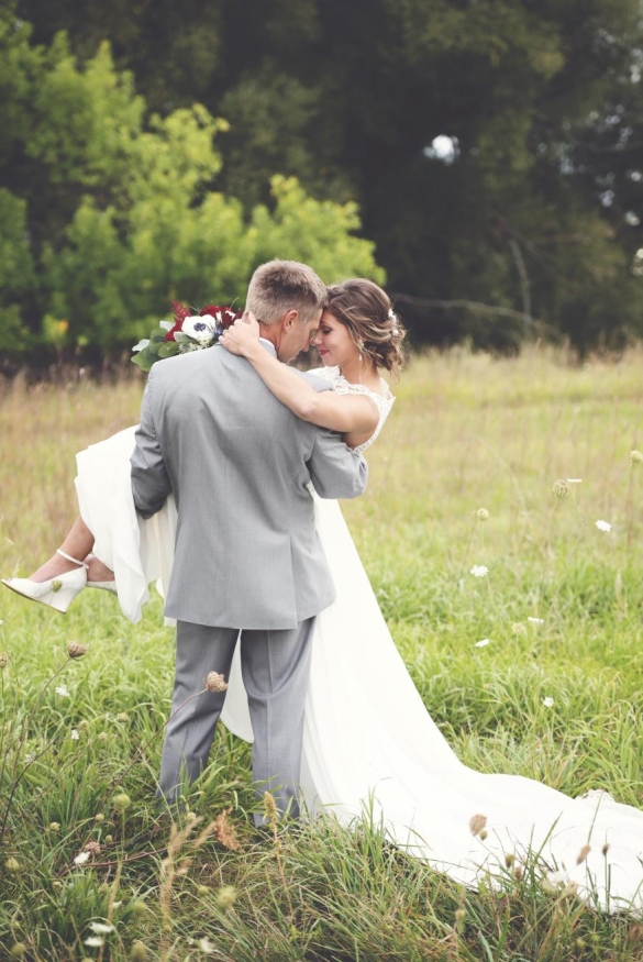 Kelsey and Till Olson Wedding Photo