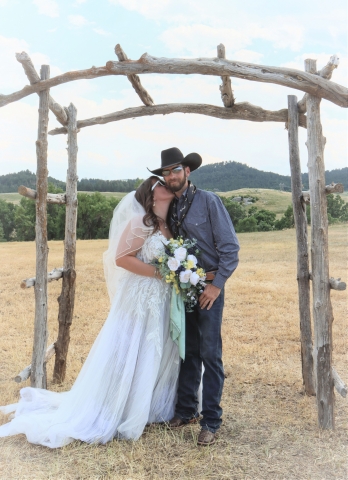 Erin and Travis Brown Wedding Photo