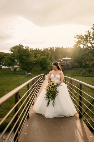Lexi and Tom Wedding Photo